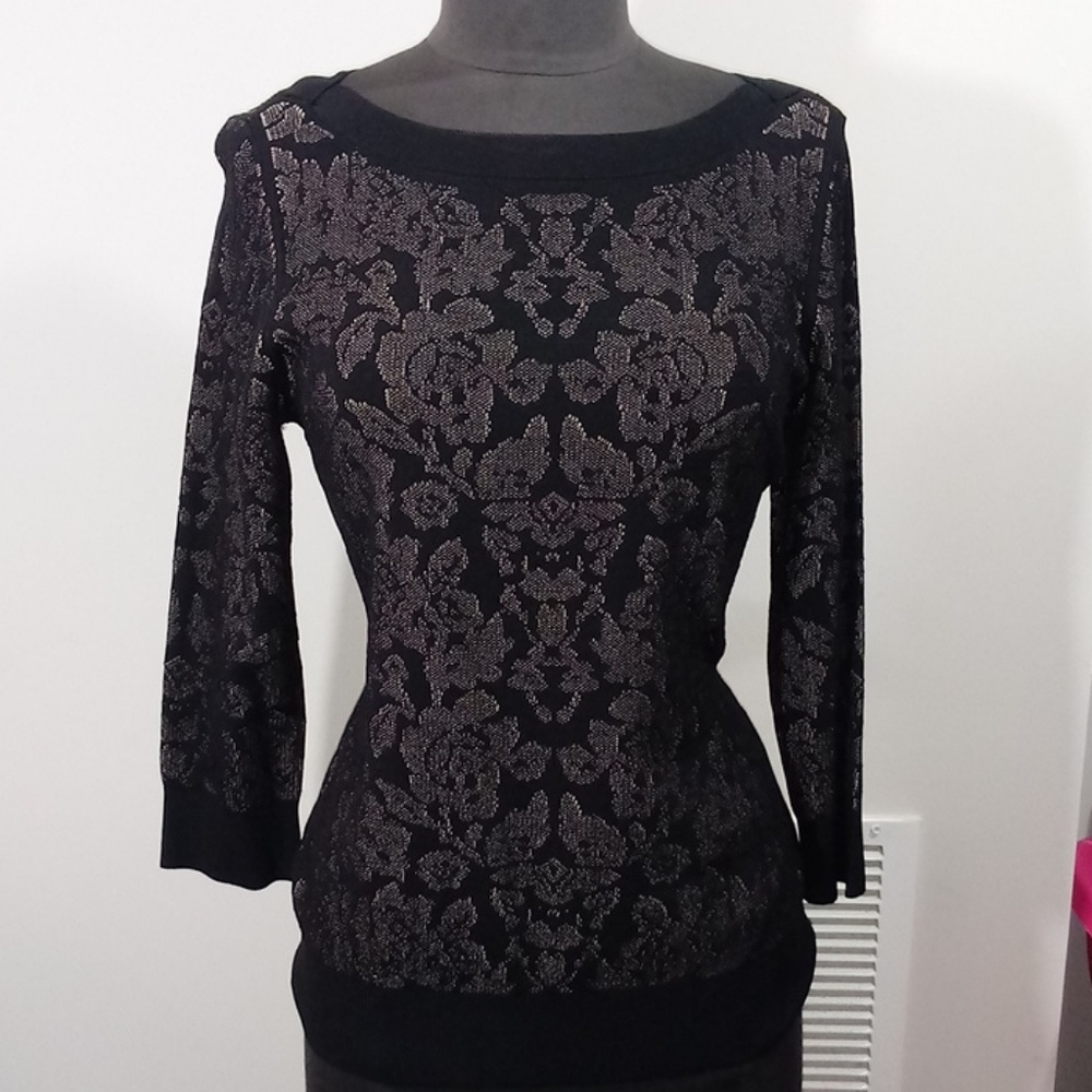 Ann Taylor black and cream top